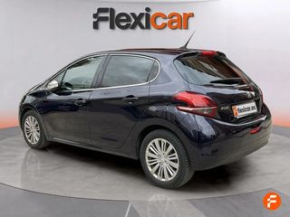 Peugeot 208 5P ALLURE 1.2L PureTech 81KW (110CV) S&S