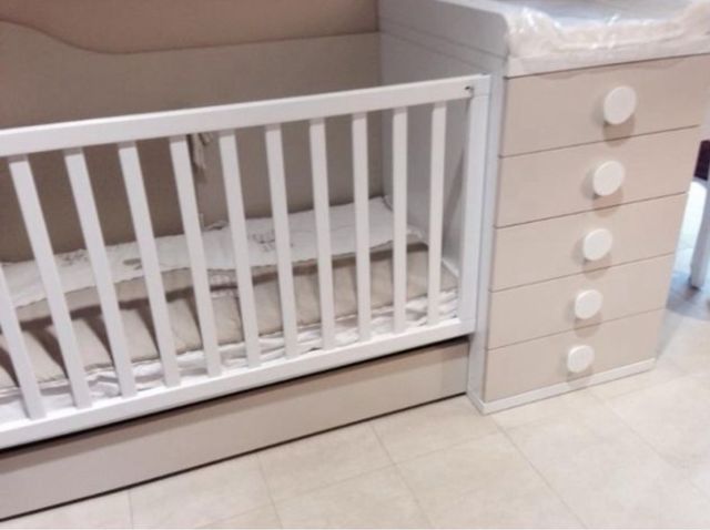 Cuna convertible en cama