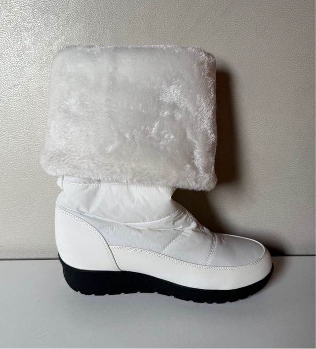 Stivali alti impermeabili N.39