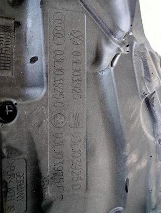 Audi 249791 03l103925 tapa motor a3 (8p) 2.0 tdi