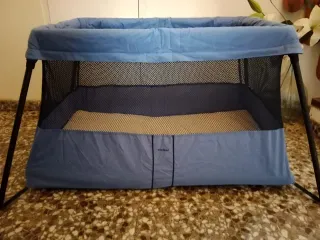 Cuna de viaje BabyBjorn Light