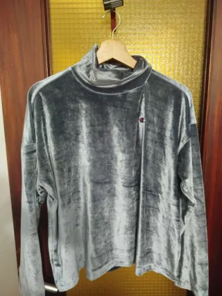Camiseta Champion cuello alto gris