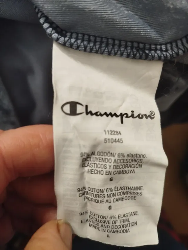 Camiseta Champion cuello alto gris