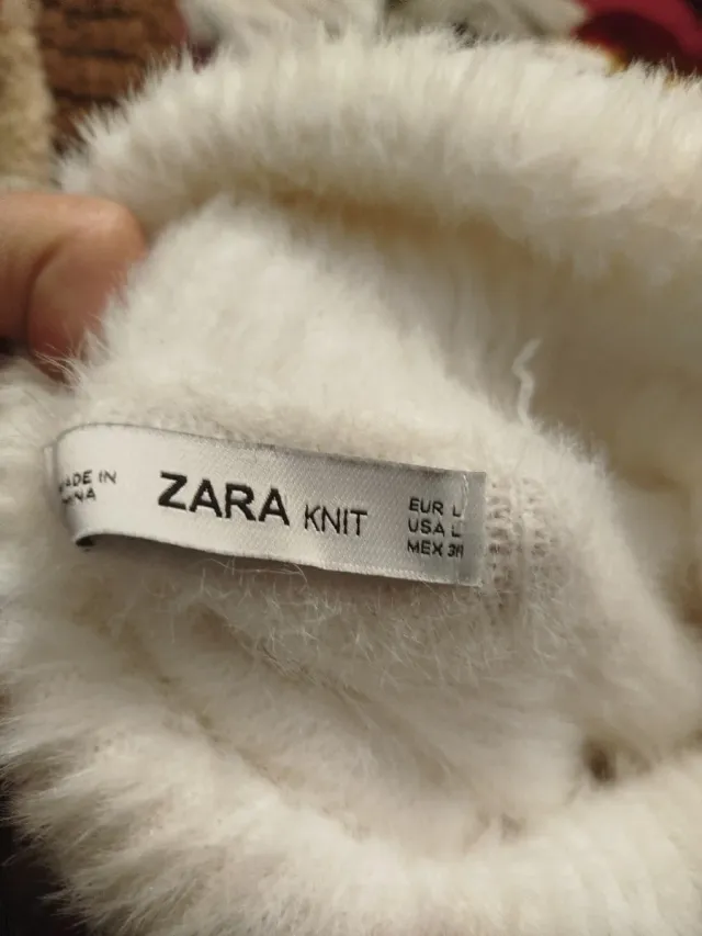 Jersey de cuello alto blanco