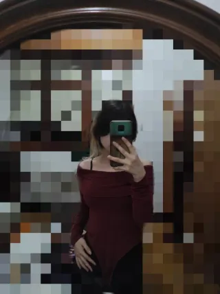 Camiseta roja manga larga