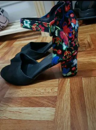 Sandalias Talla 40 Flores