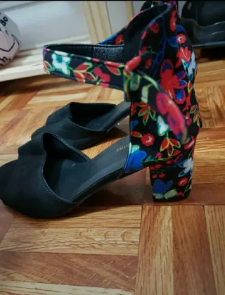 Sandalias Talla 40 Flores