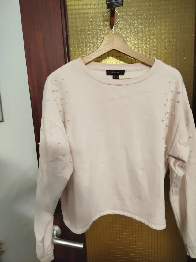Sudadera rosa Primark perlas talla S