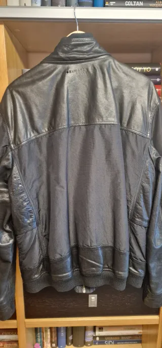 Cazadora  de piel y poliéster sisa 65 largo 71