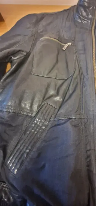 Cazadora  de piel y poliéster sisa 65 largo 71