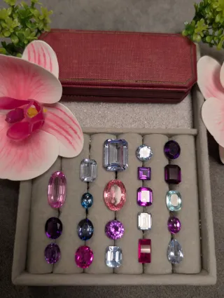 2 Lotes piedras preciosas rosas y púrpuras