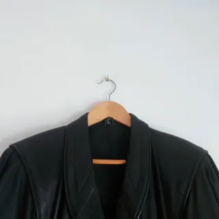 Chaqueta de cuero negra de Mujer!!!!!!!!!!!