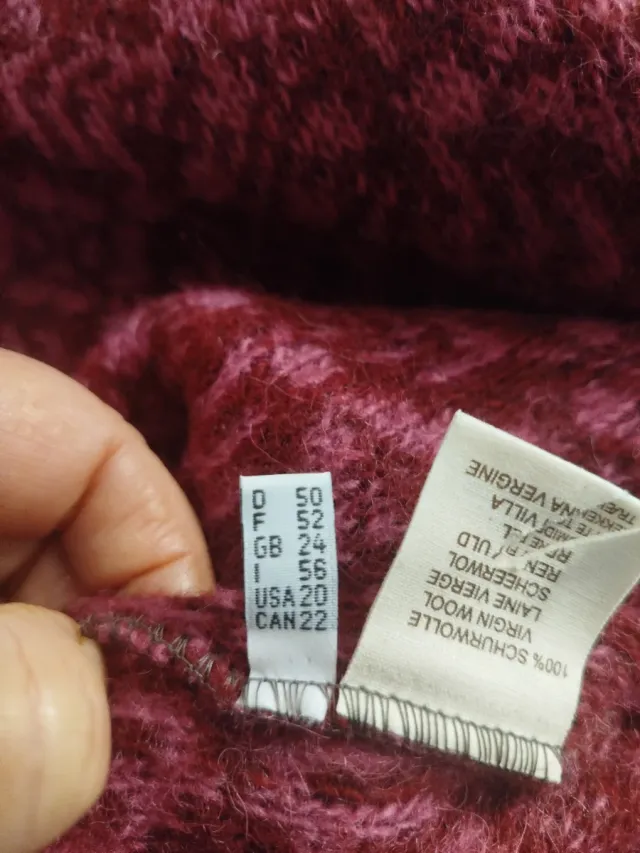 Chaqueta tejida rosa y azul