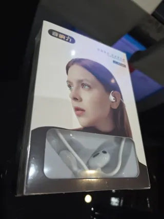 Auriculares Deportivos Blancos