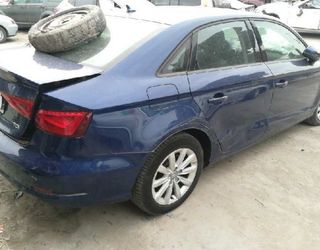 Motor elevalunas trasero 5q0959801 audi a3 1629352