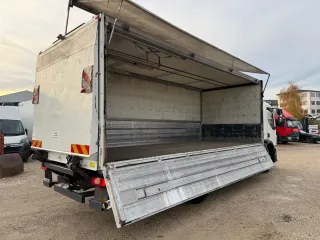 Camion caja cerrada