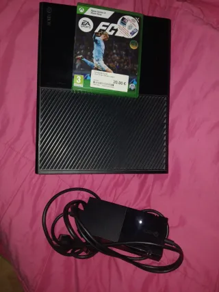 Xbox One + FC 24
