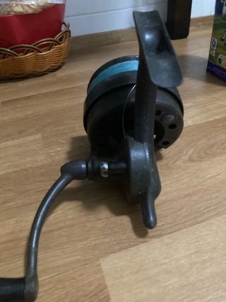 Carrete de pesca Sagarra tamaño grande