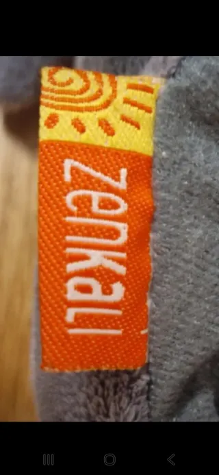 Zapatillas Tiburón Grises y Blancas