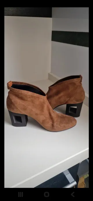 Botines marrones tacón cuadrado