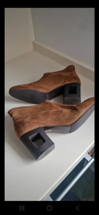 Botines marrones tacón cuadrado