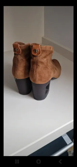 Botines marrones tacón cuadrado