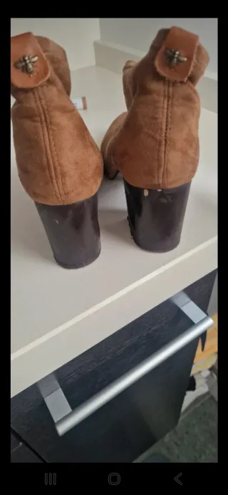 Botines marrones tacón cuadrado