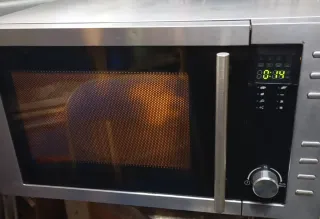 Microondas de acero inoxidable especial hostelería