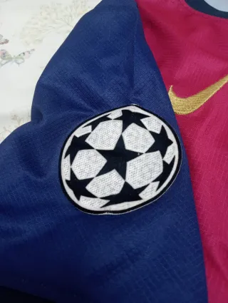 Camiseta fútbol talla M dorsal 23 Koundé