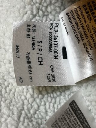 Chaqueta Levi's vaquera con borrego