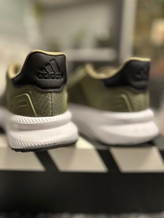 Zapatillas Adidas Running Verde y Negro