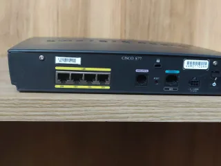 Router Cisco Systems 800 Series