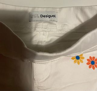 Pantalón vaquero blanco niña Desigual Talla 7/8