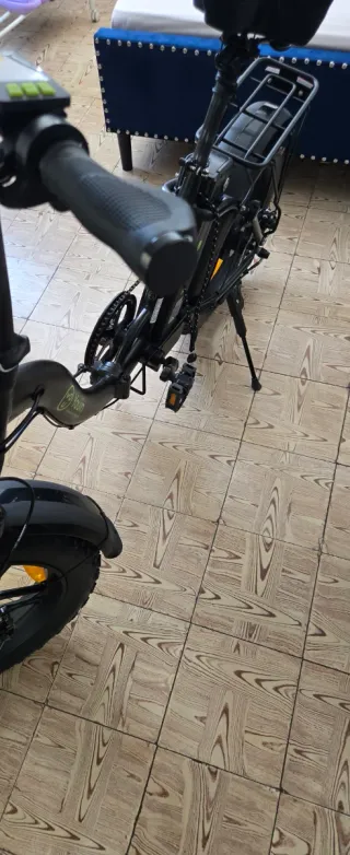 Bicicleta Eléctrica Fat Bike Negra