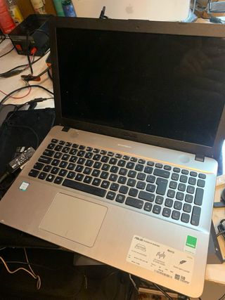 Portátil Asus i5 Plata/Negro