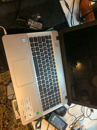 Portátil Asus i5 Plata/Negro