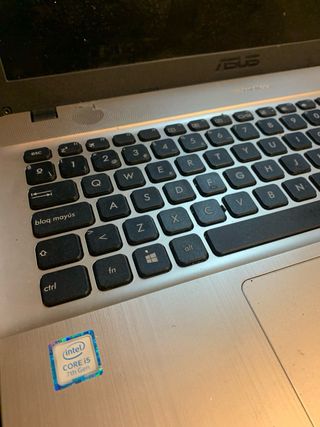 Portátil Asus i5 Plata/Negro