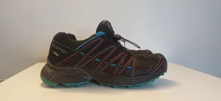 Zapatillas Salomon Gore-Tex Negras y Turquesa