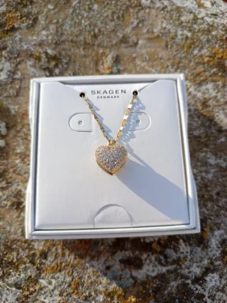 Collar Skagen Corazón Dorado
