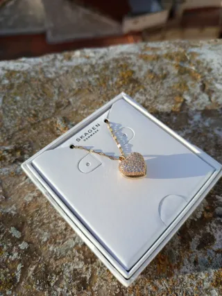 Collar Skagen Corazón Dorado
