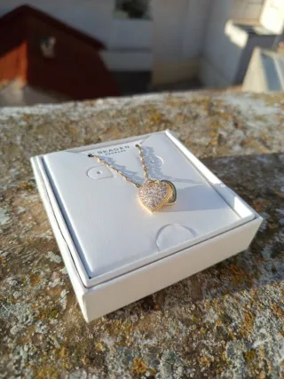 Collar Skagen Corazón Dorado