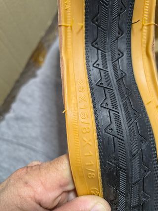 Kit Ciclismo: Cubierta, Cámaras y Funda