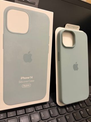 Cover iPhone 14 Silicone MagSafe Apple