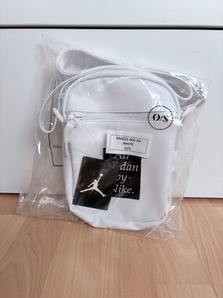Bolso Jordan blanco niño