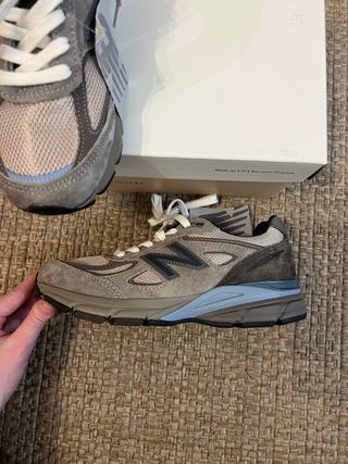 New Balance x Auralee 990v4 Edición Limitada