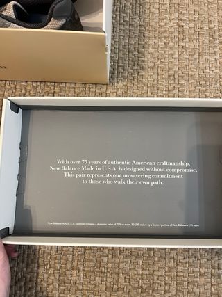 New Balance x Auralee 990v4 Edición Limitada