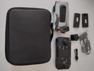 Dron con cámara y estabilizador