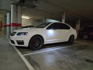 Skoda octavia RS 2015