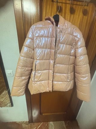 Abrigo acolchado rosa salmón