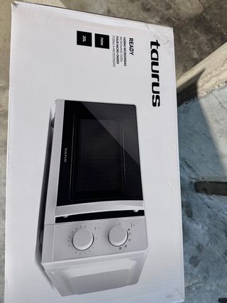Microondas Taurus 20L 700W